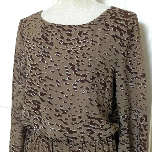 W118 by Walter Baker Brown Leopard Long sleeve Dress - Picture 3 of 8